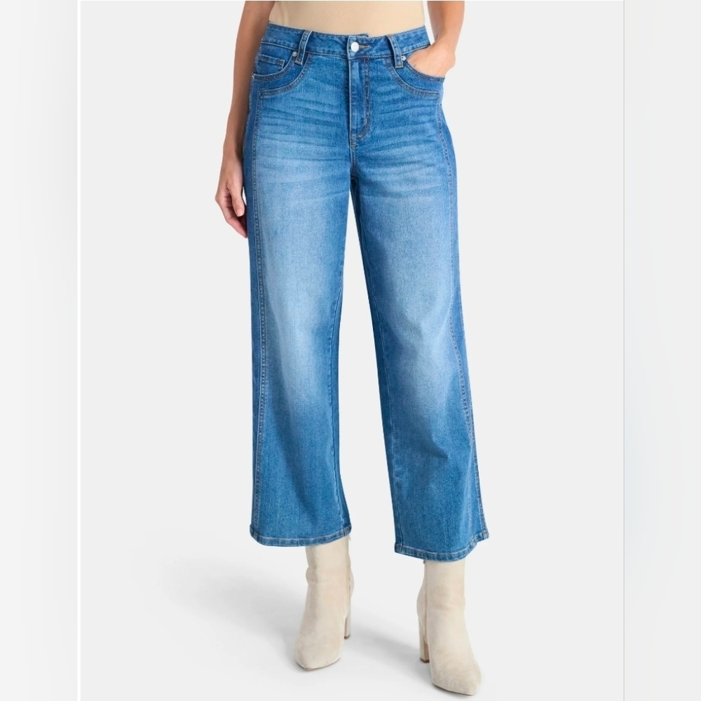 Time and Tru Women's High Rise Wide Leg Cropped Jeans with Side Seam Details